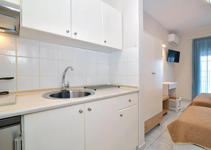 Apartment Perasma Leptokaryá